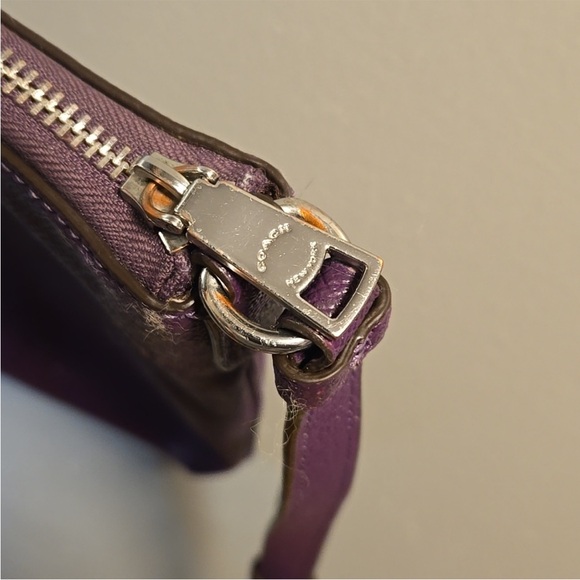 Coach Elegant Plum Crossbody Bag - Picture 6 of 7